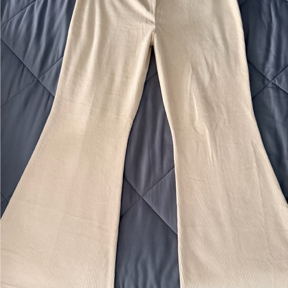 Aerie Beige Flare Pants - Picture 3 of 7
